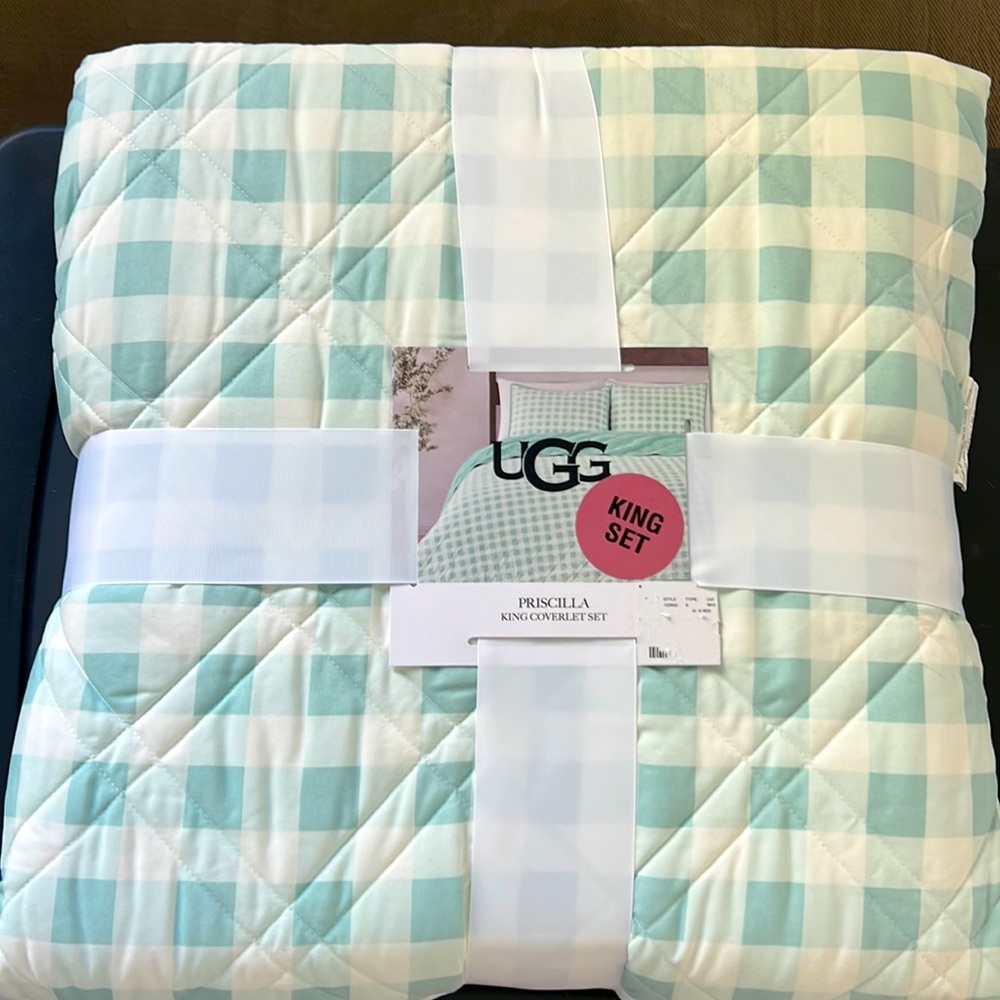 Ugg king coverlet set